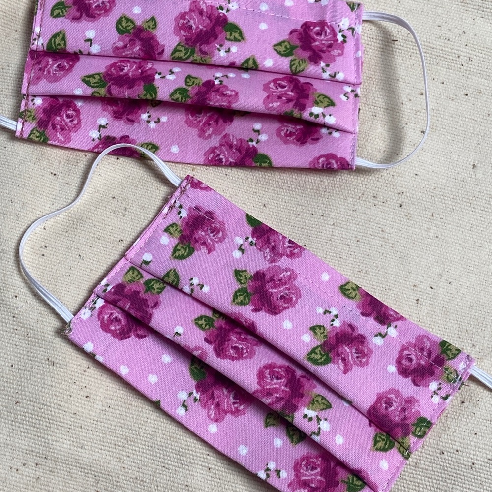 Set of two face masks for youth.